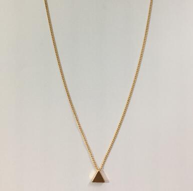 (Multiplicate styles in)Simple Temperament Metal Clavicle Chain Necklace